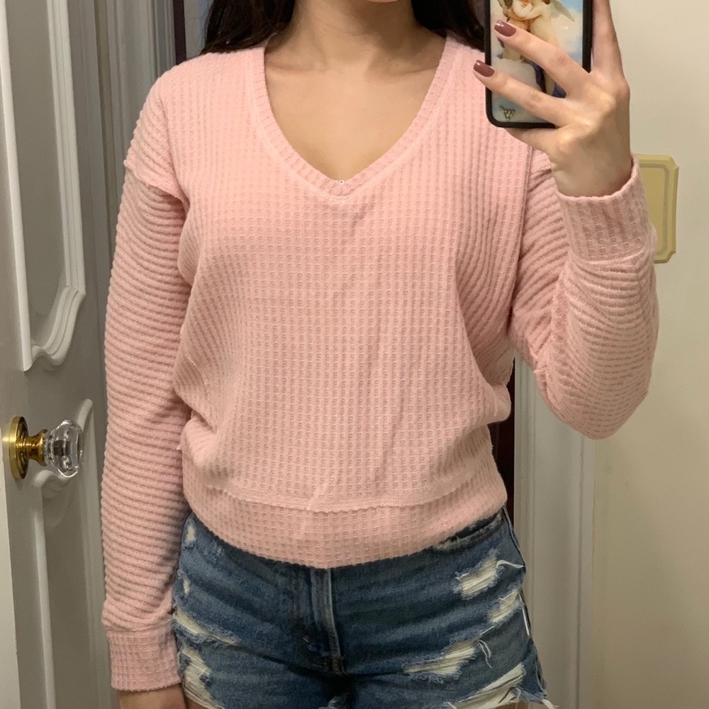 Abercrombie pink waffle v neck sweater